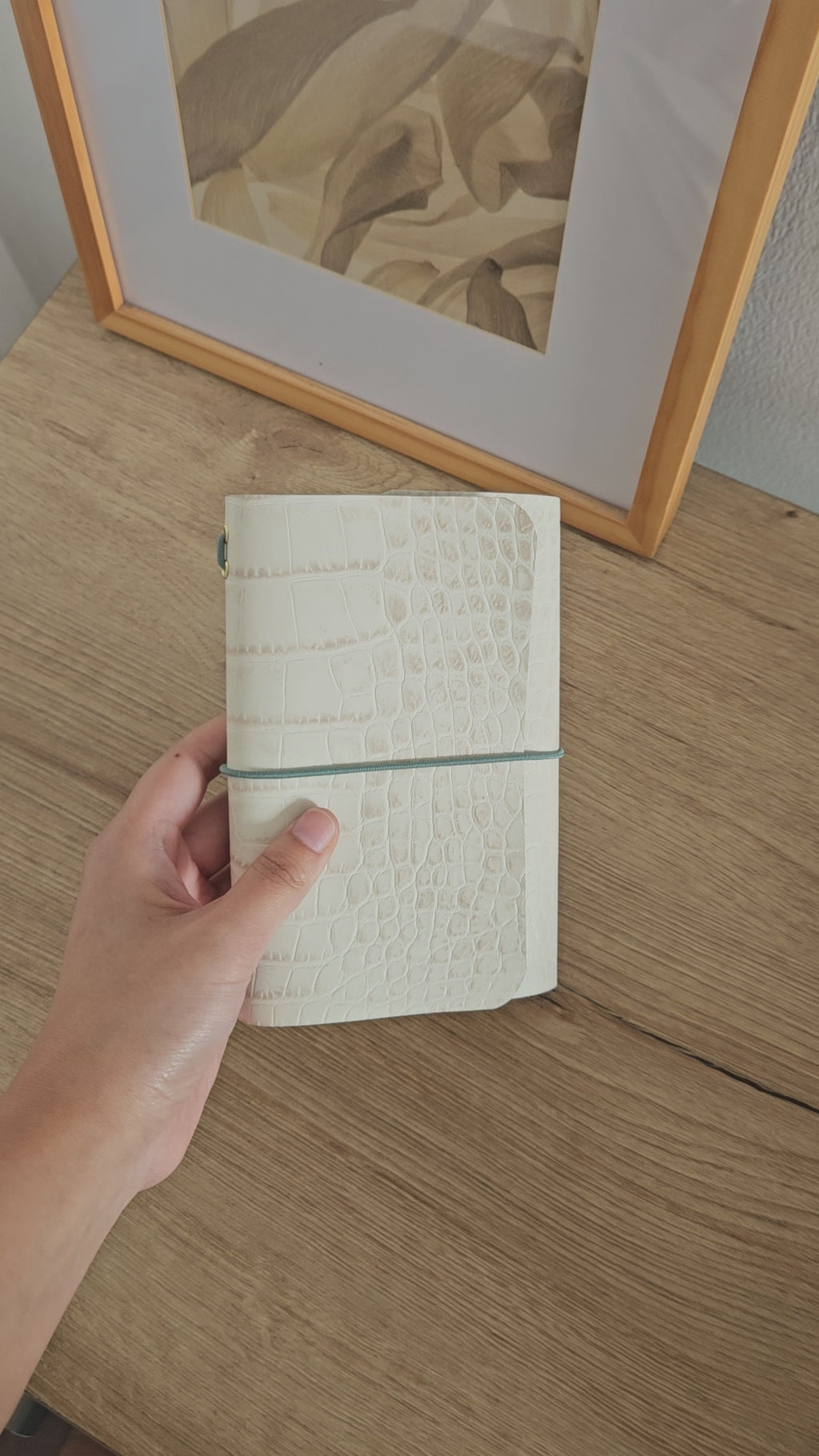 JOURNAL MIDORI A6 │ PRINT LAGARTO CREMA