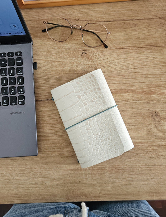 JOURNAL MIDORI A6 │ PRINT LAGARTO CREMA